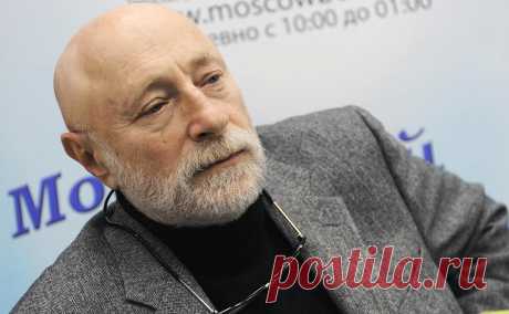 Прокуратура потребовала изъять из продажи «Вредные советы» Остера. Прокуроры нашли во «Вредных советах» сцены «жестокости, физического и психологического насилия», вызывающие у детей «страх, ужас или панику». По словам источника ТАСС, претензии возникли не к тексту и автору, а к иллюстрациям