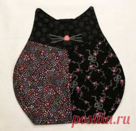 BLACK FAT CATS  Quilted Mug Rugs Trivets by DollPatchworks on Etsy, $22.00