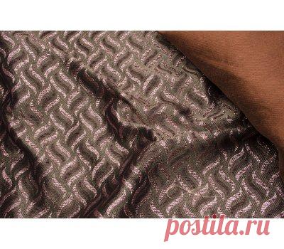 Коричневый жаккард с блестящим узором