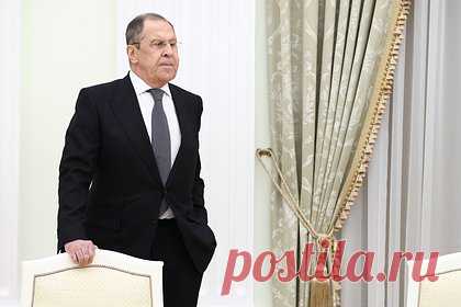 Лавров заявил о «катастрофе в мозгах» киевского режима. Глава МИД России Сергей Лавров заявил, что Украина находится на пути к катастрофе, которая уже случилась в мозгах киевского режима. Он также подчеркнул, что вседозволенность Киева — путь к катастрофе, к которой действующие власти республики также ведут и всю свою страну.