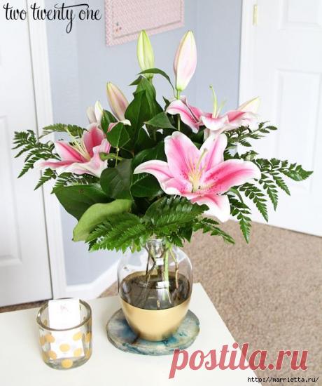 Декорирование стеклянных ваз аэрозольной краской металлик.