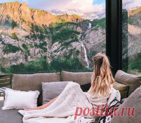 Роскошная жизнь детей швейцарских богачей: что постит в Инстаграм золотая молодежь