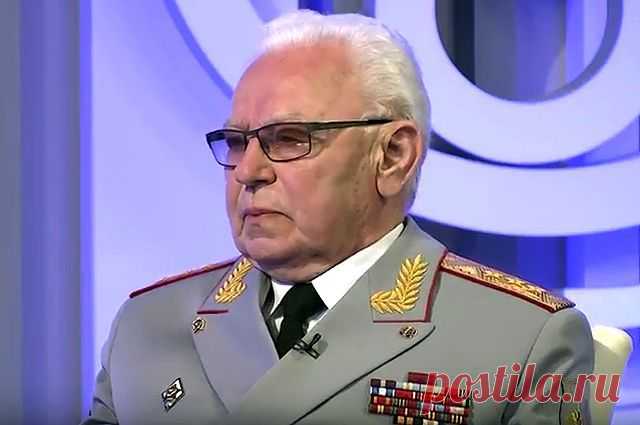 Почему в России не любят Америку? В недавнем опросе Левада-центра 69% жителей РФ назвали США наиболее враждебной к России страной. Вот вы на страницах «АиФ» рассказали бы, откуда такая неприязнь русских к самой развитой стране мира, технологическому и интеллектуальному лидеру современной цивилизации. Не пора ли перестать делать из Америки страшилку и пугать ею детей?

С. Юдов, Москва

Отвечает начальник ГРУ Генштаба ВС РФ в 1992-1997 гг. генерал-полковник Фёдор Ладыгин:

-...
