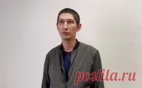 На Урале задержали мужчин, бросивших девушку в фонтан из-за цвета волос. В Каменске-Уральском задержали мужчин 1991 и 1993 годов рождения, которые в ходе конфликта с девушкой из-за ее разноцветных волос бросили ее в фонтан, сообщает управление МВД по Свердловской области.