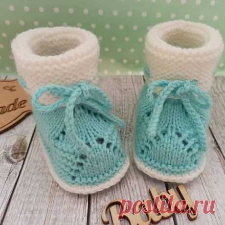 Photo by ВЯЗАНЫЕ ИГРУШКИ 🔹ШАЛЬ🔹 ПИНЕТКИ on February 24, 2021. May be an image of footwear.