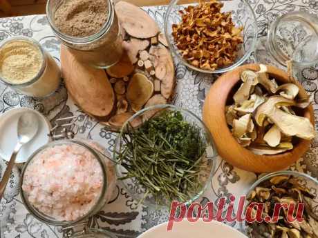 (99+) Необычная заготовка, которая порадует Грибная соль - Вкусно с Любовью - медиаплатформа МирТесен Видео рецепт соленых грибов в рассоле "Как бочковые" Маринованные шампиньоны со сгущенкой - грильяж с начинкой Рецепт очень вкусных маринованных шампиньонов в домашних условиях на зиму (просто и вкусно) Шампиньоны как грузди на зиму, рецепт без уксуса Обалденно вкусный рецепт грибов подберезовиков Маринованная скумбрия с пряностями.
Рецепт маринованной рыбки от Юлии Высоцкой Соленые грузди гор…
