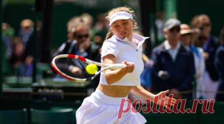 Российская теннисистка Корнеева победила в своём первом матче на турнире WTA. Российская теннисистка Алина Корнеева одержала победу над соотечественницей Валерией Савиных на старте турнира Женской теннисной ассоциации (WTA) в Гонконге. Читать далее