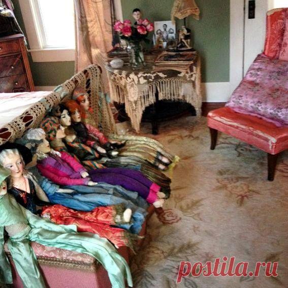 Boudoir Doll Madness