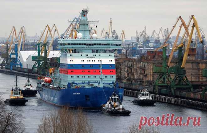 2019 декабрь. В России протестировали самый мощный ледокол в мире. Головной атомный ледокол проекта 22220 "Арктика", способный преодолевать до 2,8 метра сплошного ровного припайного льда, вышел на ходовые испытания. Ледокол оснащен ядерной установкой РИТМ-200 (60 МВт), разработанной ОКБМ имени Африкантова. Двухосадочная конструкция этих судов позволяет им находиться как в арктических водах, так и в устьях полярных рек