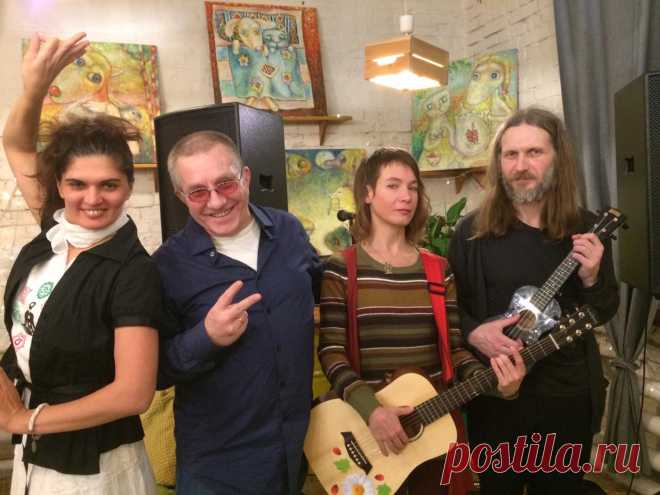🍓 ЗЕМЛЯНИЧНАЯ ПОЛЯНА 🎤🎸 Теперь мы выступаем с картинами! 🎨