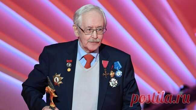 Собянин поздравил Василия Ливанова с юбилеем