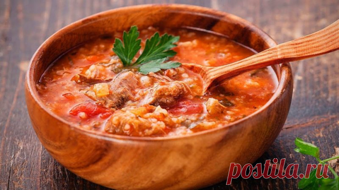 Вкуснейший Суп Харчо. От добавки еще никто не отказался! Приготовим одно из вкуснейших блюд – суп Харчо. Получается он очень наваристым и аппетитным, а аромат — обалденный. Суп Харчо: Этот суп пришел к нам из Грузии. Основными компонентами этого …