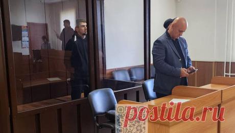 Студентов МГМСУ, подозреваемых в посредничестве во взятках, отправили под домашний арест. Бутырский районный суд Москвы избрал меру пресечения студентам, которых подозревают в посредничестве во взяточничестве. Об этом сообщает Telegram-канал &quot;Суды общей юрисдикции города Москвы&quot;. Обоих молодых людей отправили под ...