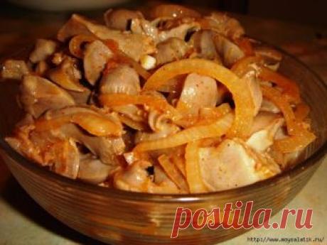 Куриные желудочки по-корейски.Пальчики оближешь!