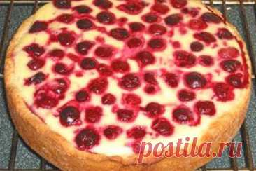 Пирог-сметанник с ягодами — MOJAKUHNJA.ru