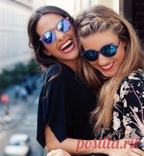 Цените подруг, которые стали родными, как сестры. 
Таких мало!

https://703512626.shop.faberlic.com