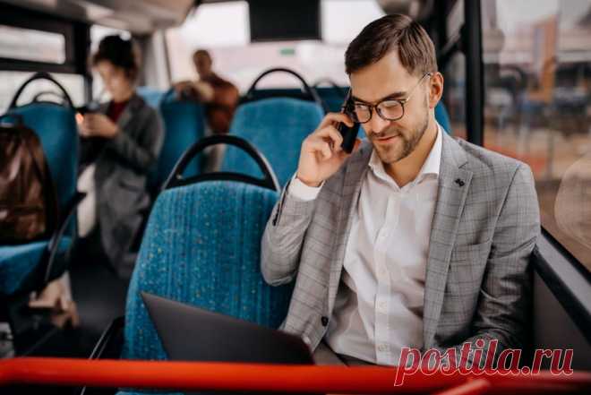 Деньги на дорогу. За время в пути на работу предлагают платить зарплату. Предложение включать отсчет рабочего времени в момент выхода человека из дома направлено в Минтруд.