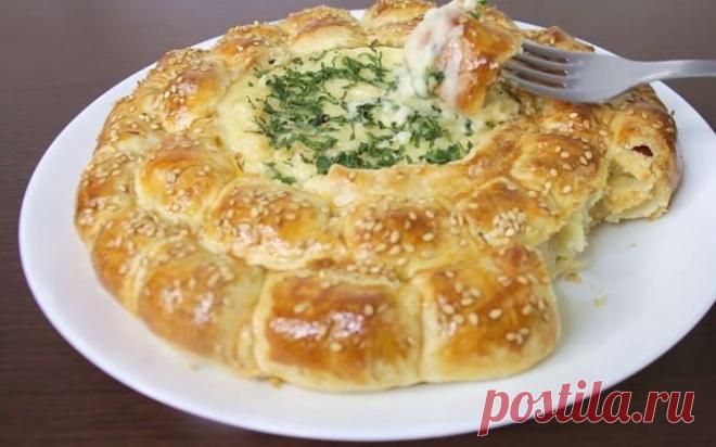 Пирог с сыром Камамбер