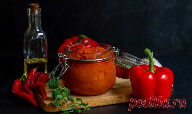 Соус Айвар для жаркого лета и холодной зимы. Простой рецепт | Food Time | Пульс Mail.ru Соус из сладкого и острого перцев, чеснока и баклажана. В сезон свежих овощей его подают почти в каждом доме как закуску или дополнение к мясу,...
