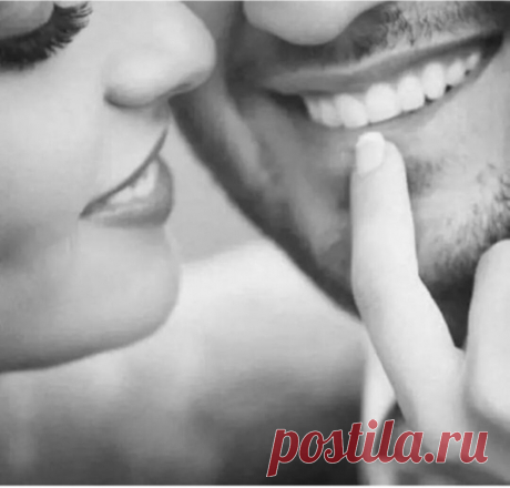 Мужчина и Женщина - сложно и просто, 
Большой океан и таинственный остров.,
Солёная проза, шторма и норд-ост, 
И шлюпка из тонкого кружева грёз. 
Пусть волны взмывают к самим небесам, 
На острове алые шьют паруса,
Мужчина и Женщина - точность и крайность, 
Незыблемость фактов и просто случайность. 
Разумная твердь и надёжность горы, 
Летящая логика в Тартарары
И пусть облететь вам придётся весь свет, 
Нельзя отыскать столь различных планет.
Мужчина и Женщина - слово и песн...