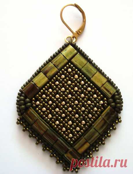 Плетение-пришивание сеточки. | biser.info - всё о бисере и бисерном творчестве
