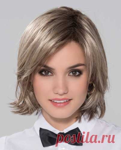 Парик Queen Comfort Парик из искусственных волос 100% ручной работы. Каждый волосок пришит вручную.…