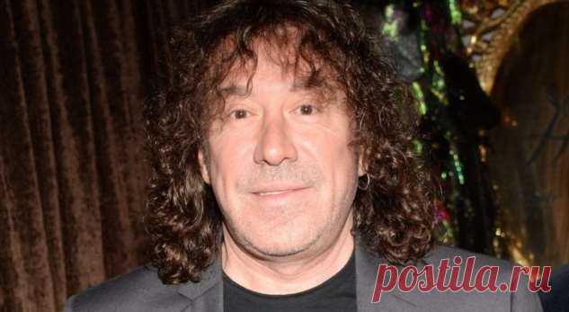 «Не тайно!»: 64-летний Владимир Кузьмин обвенчался с 38-летней Екатериной Трофимовой и показал фото церемонии . Милая Я