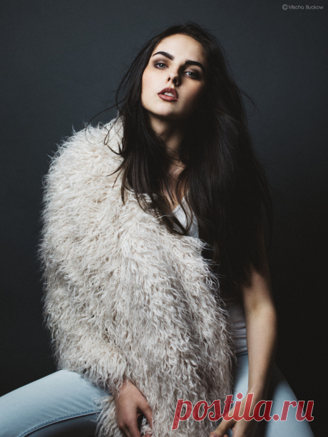 Фото и рисунки, арт и креативная реклама