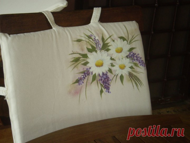(14) Donna S Dewberry