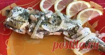 Минтай в сметане Автор рецепта Виктория Любиченко Минтай в сметане - пошаговый рецепт с фото. Простой рецепт запеченной рыбки