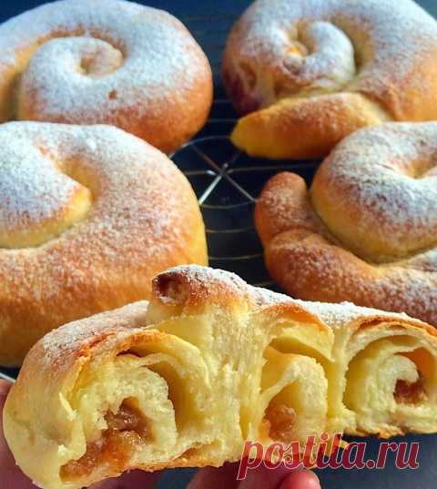 Вкуснота и красота -- испанские булочки 