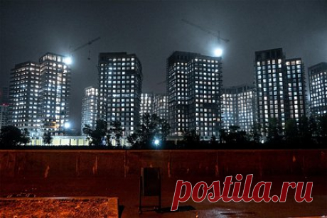 Россиянам назвали лучший сезон для покупки недвижимости. Человек на рынке недвижимости — не инвестор. Поэтому если есть жилищный вопрос, то его нужно решать, не стоит выгадывать цены. Об этом в беседе с «Лентой.ру» заявил эксперт рынка недвижимости, член гильдии риелторов Москвы Константин Барсуков, говоря о лучшем временя для покупки недвижимости.