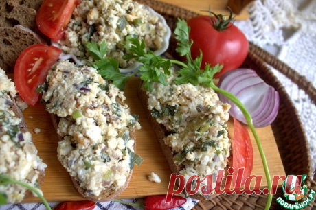 Яичный салат со шкварками Кулинарный рецепт