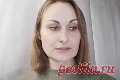 Возлюбленная положенного в гроб с мешком на голове ветерана СВО записала видеообращение