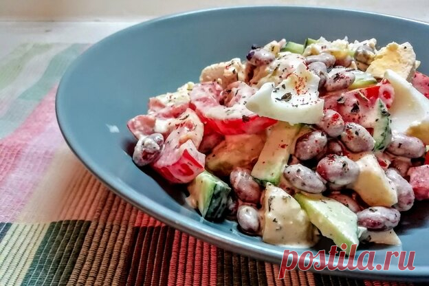Показываю простой рецепт вкусного и сытного Сборного салата. Я приготовил его всего за 10 минут | Вилка.Ложка.Палочки | Яндекс Дзен