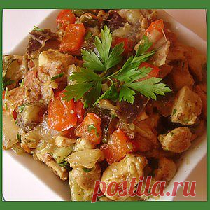 Куриное филе с баклажанами и вином - рецепт..