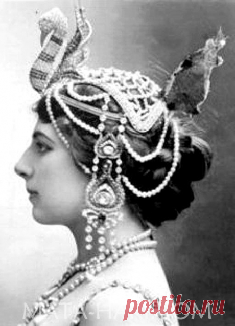 Она могла соблазнить любого мужчину, но за свою собственную любовь поплатилась жизнью. Загадка Маты Хари — самой сексуальной шпионки в истории.
