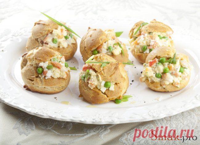 Салат с крабовым мясом и домашним майонезом рецепт с фото