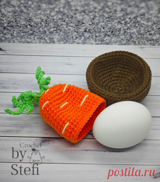 PDF Пасхальный чехольчик "Морковка" крючком. FREE crochet pattern; Аmigurumi toy patterns. Амигуруми схемы и описания на русском. Вязаные игрушки и поделки своими руками #amimore - маленький чехол для яйца к Пасхе, пасхальное украшение в виде морковки, маленькая морковь из обычной пряжи.