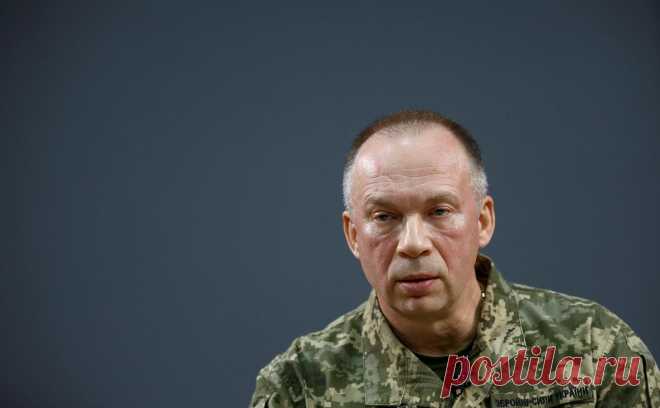 Зеленский дал главкому ВСУ «карт-бланш» на перестановки в армии. Главком ВСУ Сырский получил «карт-бланш» на любые кадровые перестановки в армии, заявил Зеленский. Сырский сообщал о выявленных в работе некоторых командиров бригад просчетах, а позже говорил о «кадровых решениях»