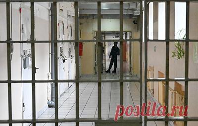 Обвиняемого в оправдании террористов Хаттаба, Дудаева приговорили к 3,5 года. Мансур Хаджиев признал вину в полном объеме