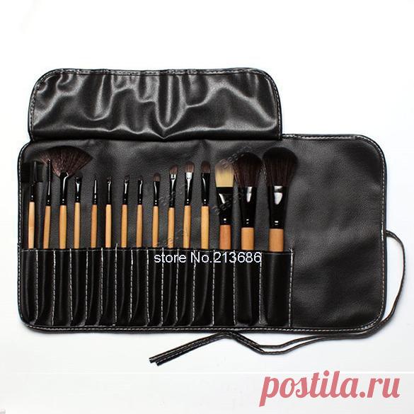 Кисти для макияжа. В комплекте 15 шт. Цена комплекта 700р