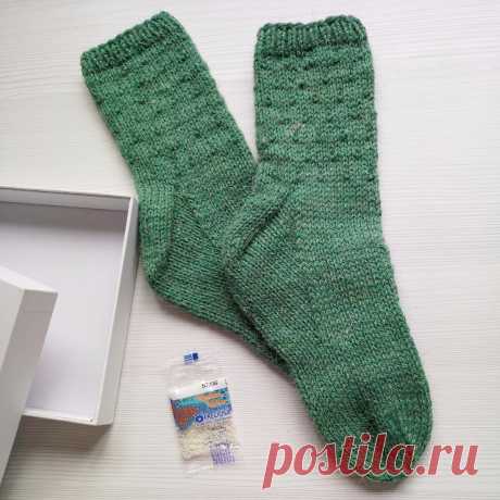 Почему зеленые носки - денежные? И почему люблю узор спицами "точки" (схема, описание и совет по расшиву) | Записки Спицеманьяка | Яндекс Дзен