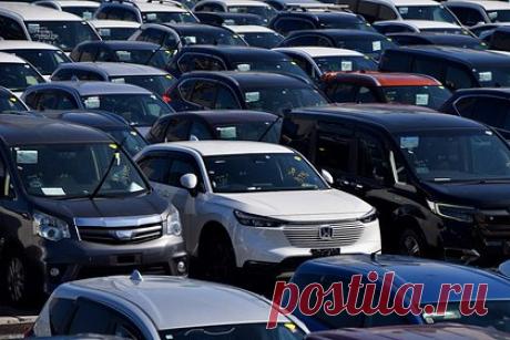Российские власти спрогнозировали резкое снижение ввоза легковушек