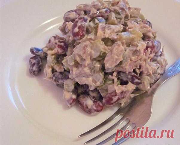 Салат из говядины и красной фасоли