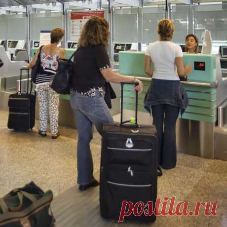 НИКОГДА не делайте этого в аэропорту | Все о туризме и отдыхе