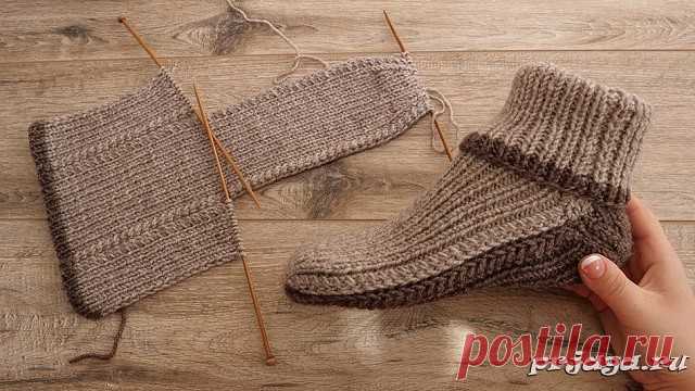 Мужские носки на двух спицах
Описание: http://prjaga.ru/vyazanie-dlya-muzhchin/noski-tapki/muzhskie-noski-na-dvuh-spicah