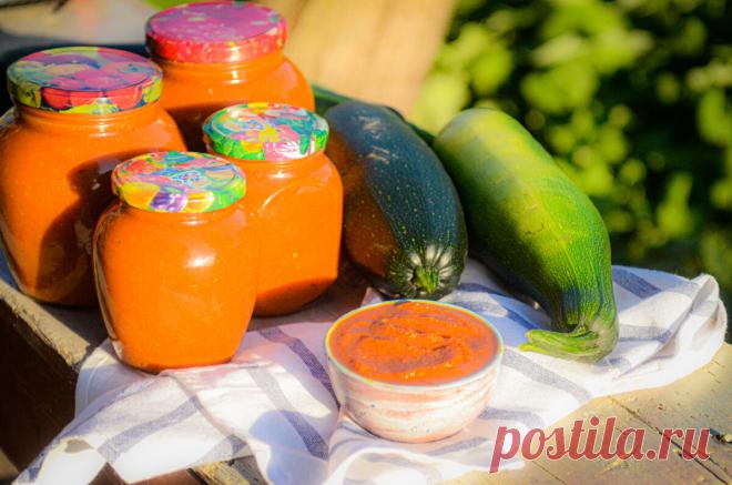 Закрываю 20 банок за час: острая кабачковая икра в духовке | Дауншифтеры | Яндекс Дзен