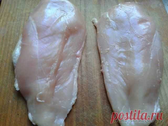 Сыровяленая куриная грудка, проще не бывает....