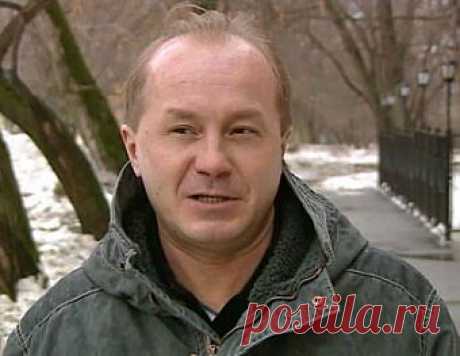 Андрей Панин